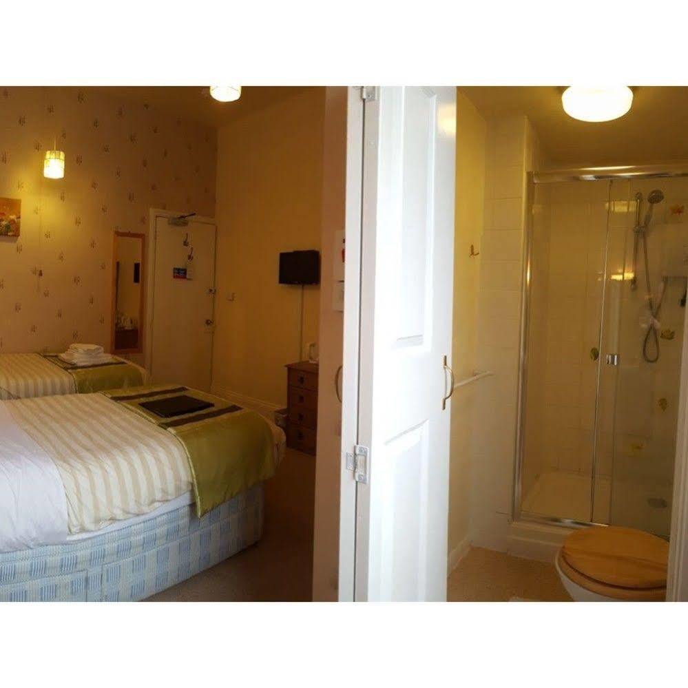 Hotel The Harbour Lights Ilfracombe Exterior foto